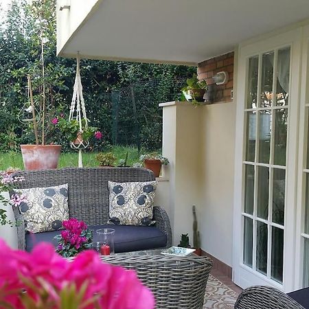 Cristina'S Flat Riccione Apartment Luaran gambar